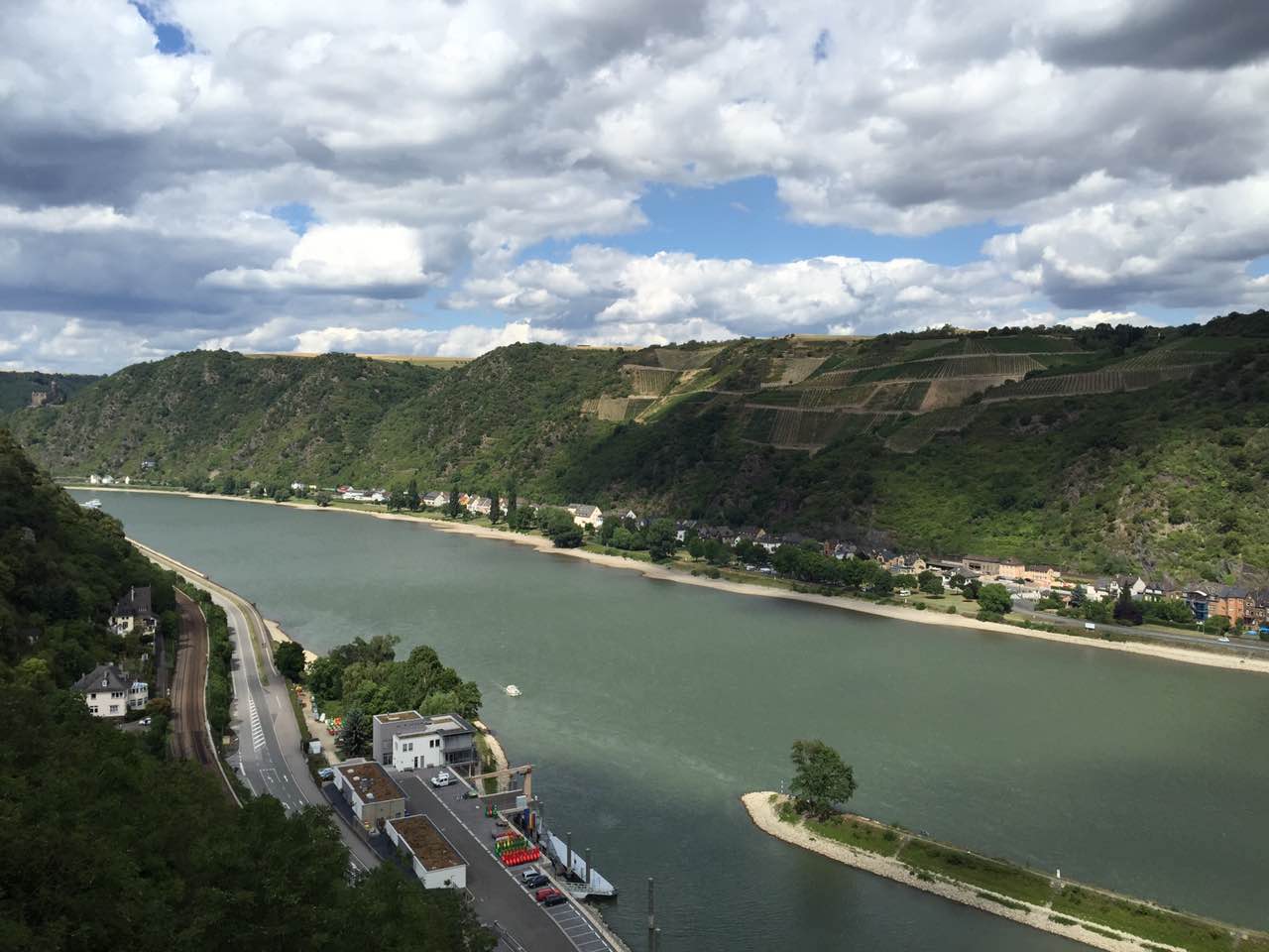 余教授德國鄉村行：浪漫萊茵河自駕游，用手機隨手拍一組系列照片