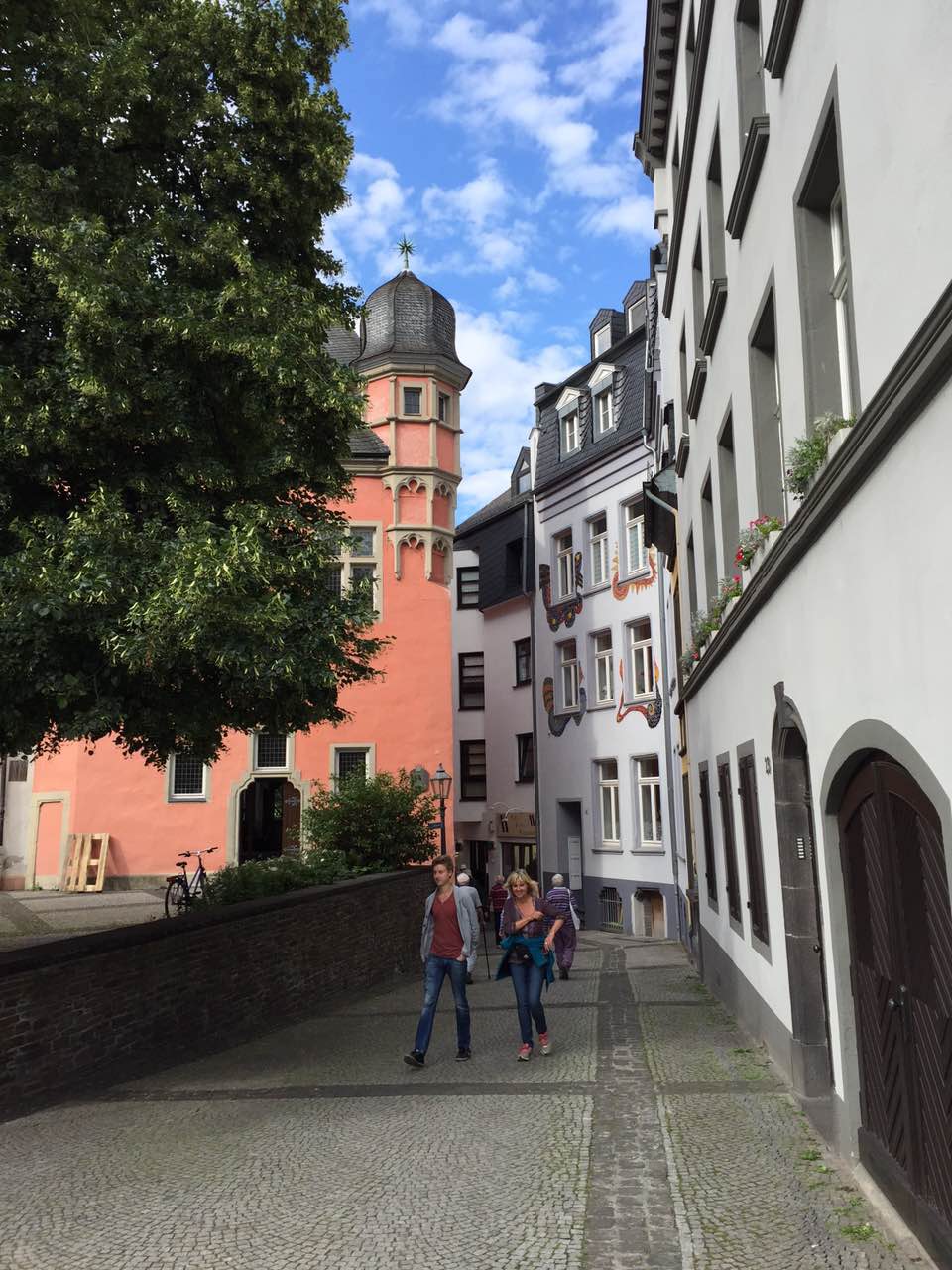 余教授德國鄉村行：浪漫萊茵河自駕游，用手機隨手拍一組系列照片