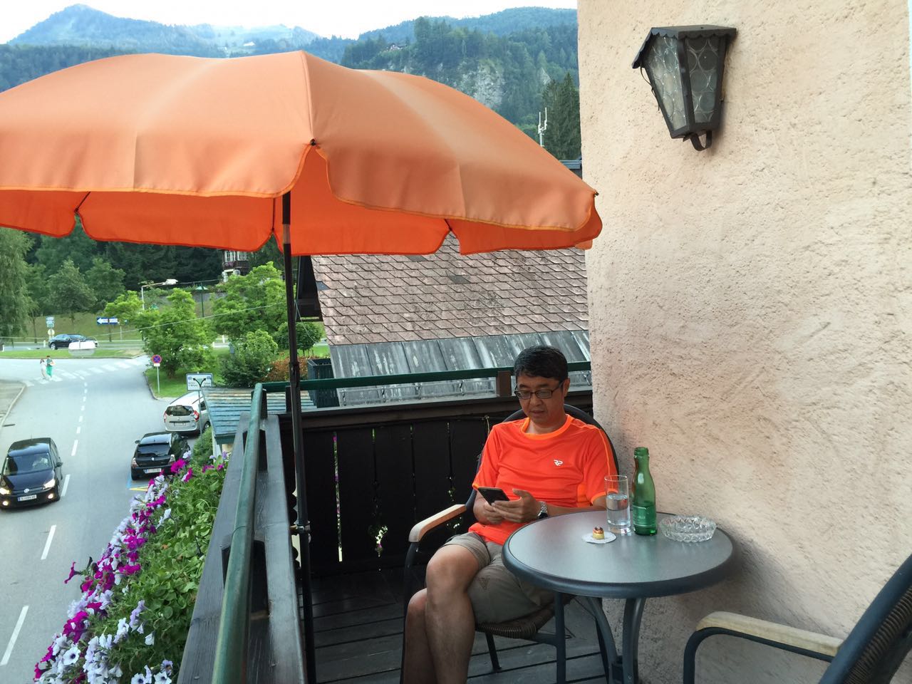 余教授奧地利鄉村行：萬(wàn)科為什么說(shuō)把奧地利小鎮搬回來(lái)？