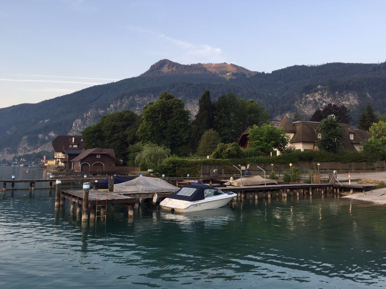 余教授奧地利鄉村行：萬(wàn)科為什么說(shuō)把奧地利小鎮搬回來(lái)？